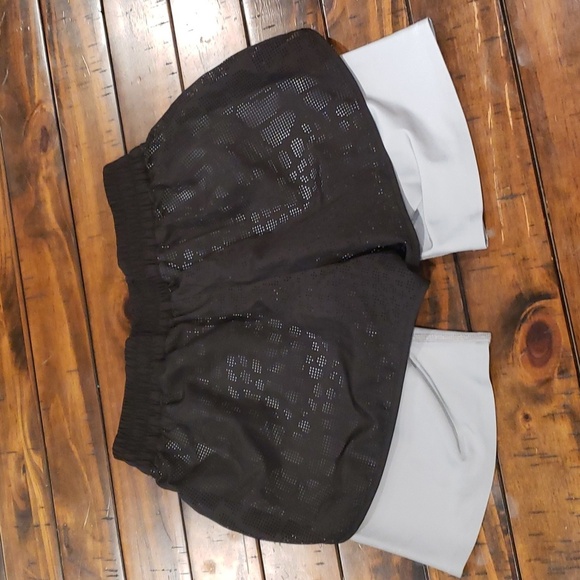 Alexander wang x H&M reflective shorts - Picture 8 of 9